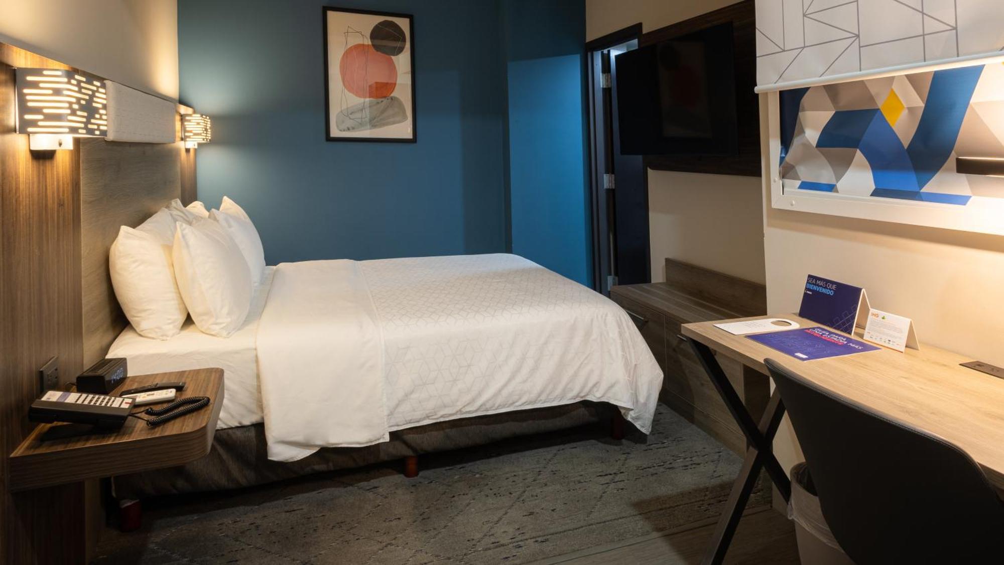 Holiday Inn Express Morelia Centro Historico מראה חיצוני תמונה