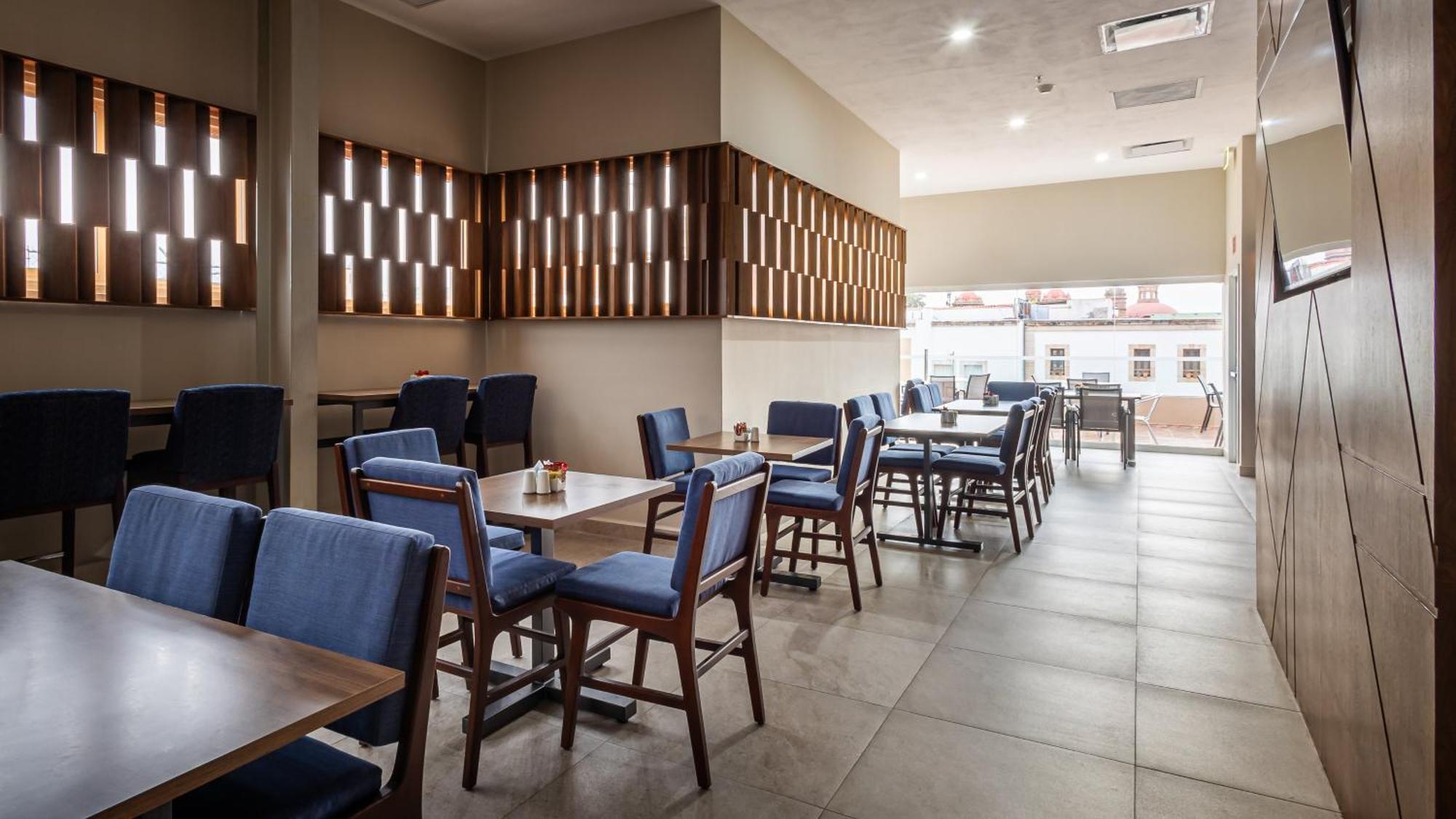 Holiday Inn Express Morelia Centro Historico מראה חיצוני תמונה