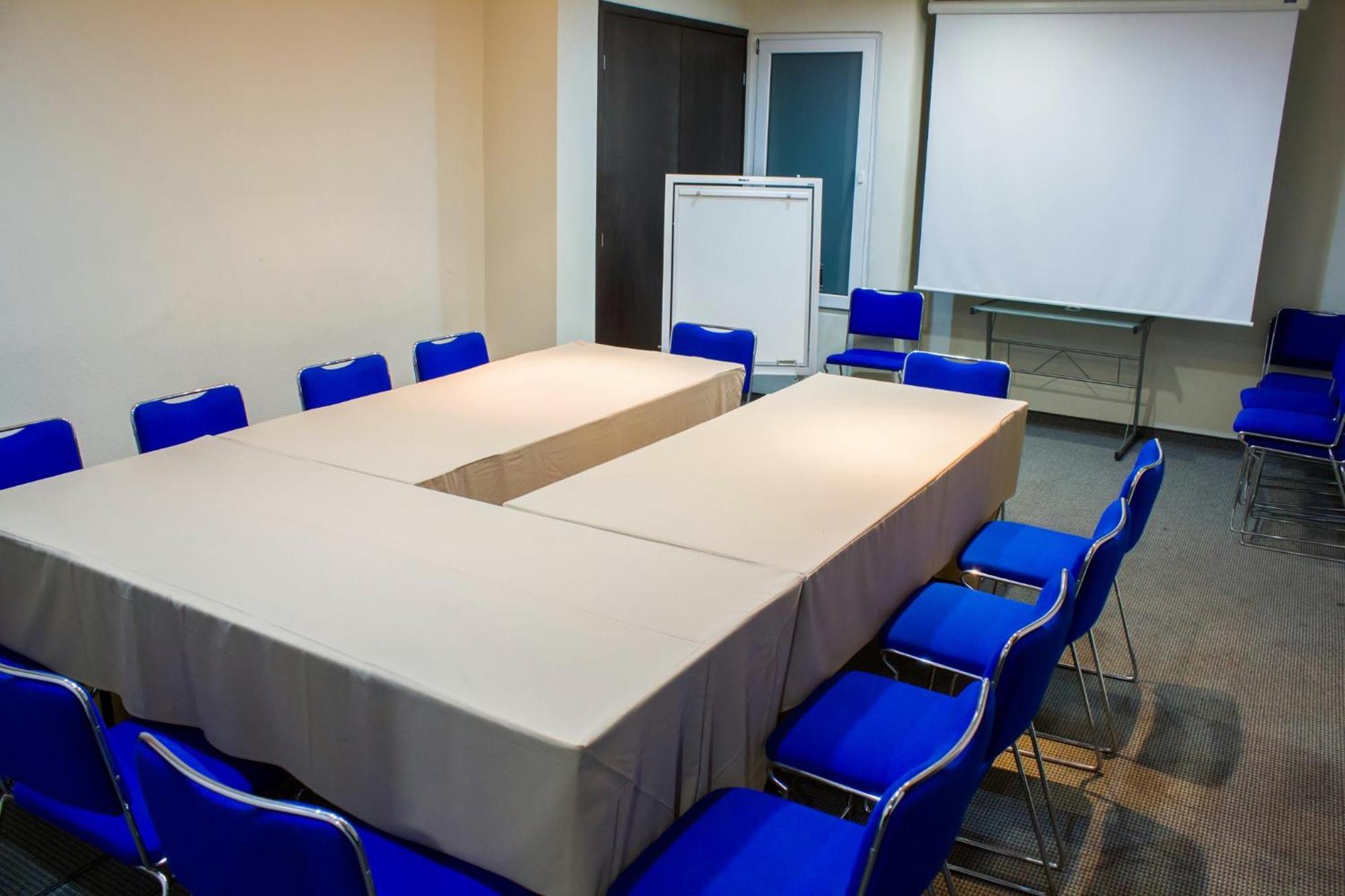Holiday Inn Express Morelia Centro Historico מראה חיצוני תמונה